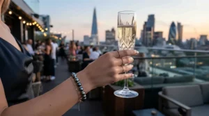 Dark pearl bracelet outfit ideas brought to life with a chic tahitian pearl bracelet for evening wear.